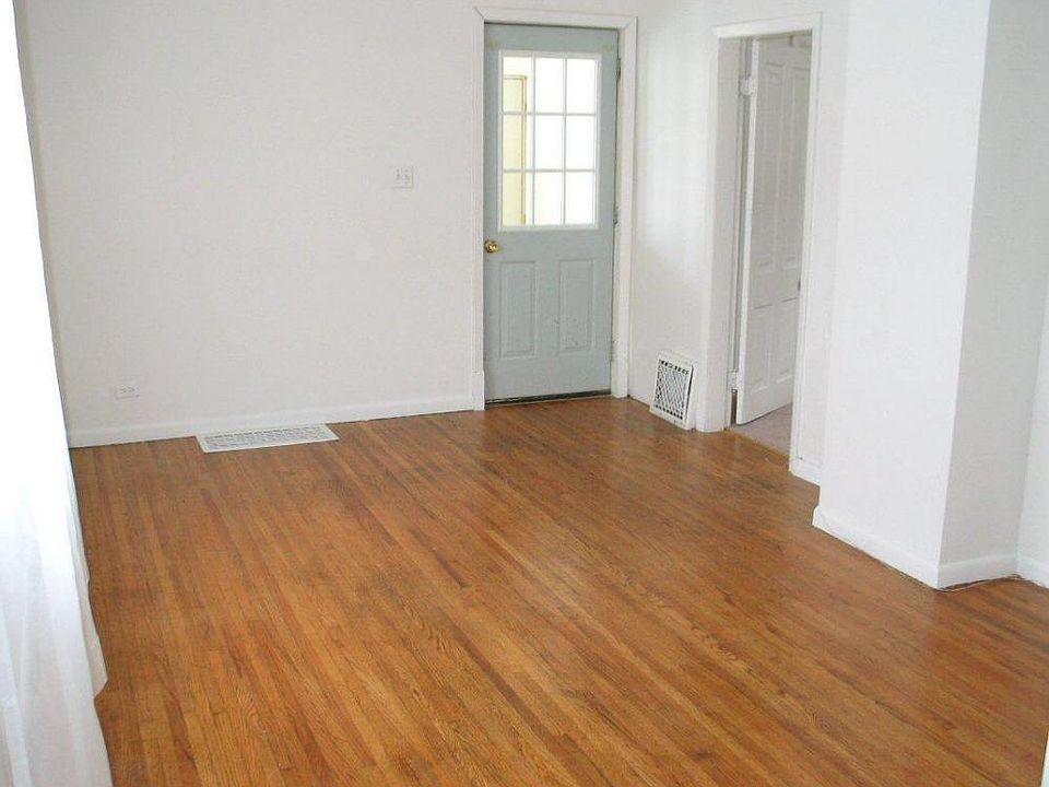2nd image of 423 N 7th St
