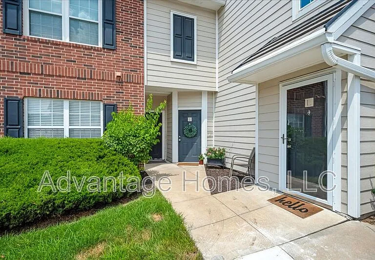 11610 Tomahawk Creek Pkwy #I — Photo 2