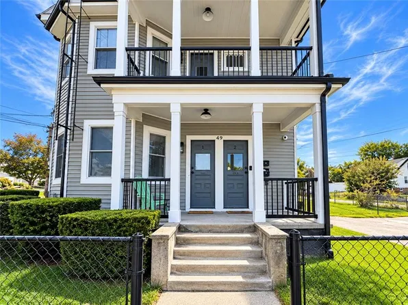 49 Emanuel St, North Providence, RI 02911