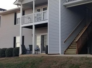 903 Pelham Square Way, Greer, SC 29650