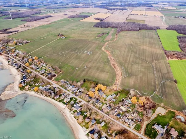 905 Lakeshore Rd, Haldimand County, ON N0A 1P0