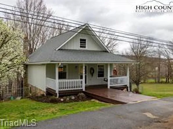 417 Long St, Jefferson, NC 28640