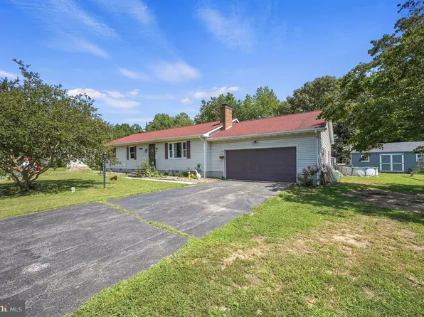 22 W Yorktown Rd, Milford, DE 19963