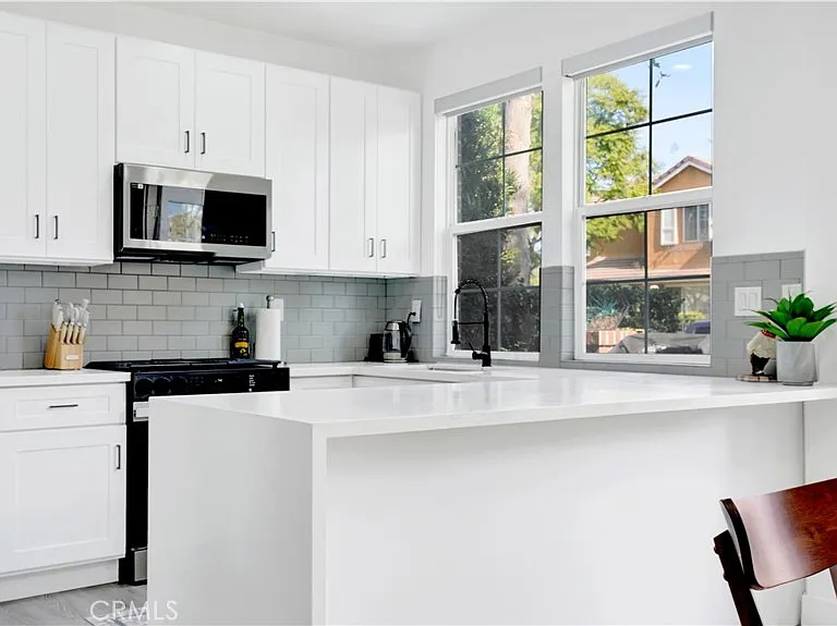 28 Albany St — Photo 8