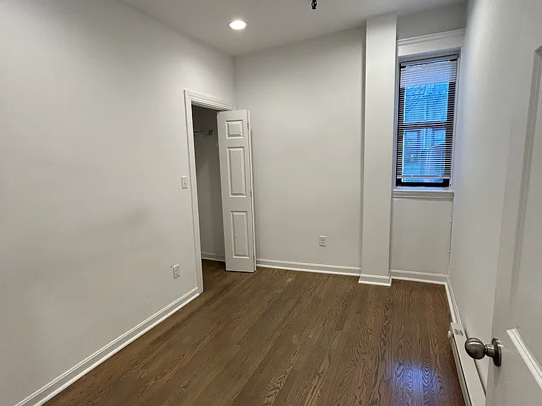 21 Peterborough St #17 — Photo 10
