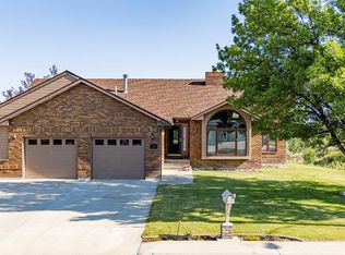 33 E 10th St, Lovell, WY 82431