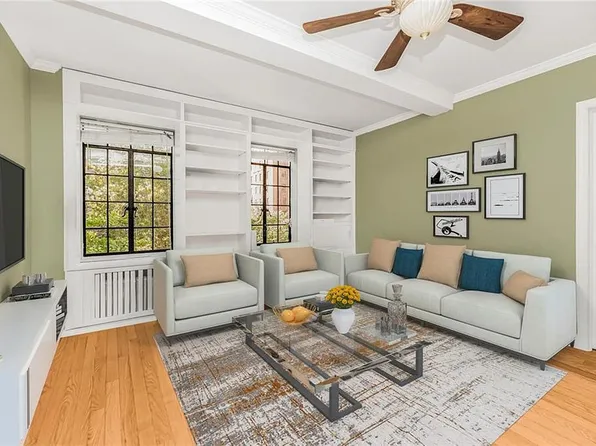 45 Tudor City Pl APT 404, New York, NY 10017