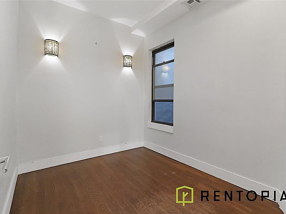 3rd image of 17 Troutman St #2A