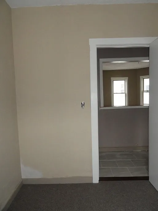 3 bed, 2000 sqft, $2,775 — Photo 4