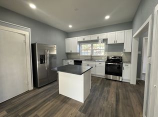1327 E Garnett St, Gainesville, TX 76240