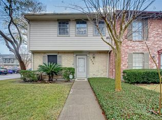 9236 Beechnut St, Houston, TX 77036