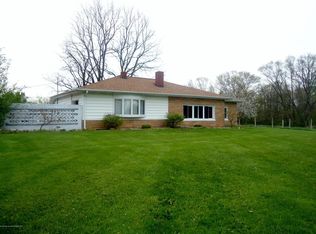 26715 H Dr N, Albion, MI