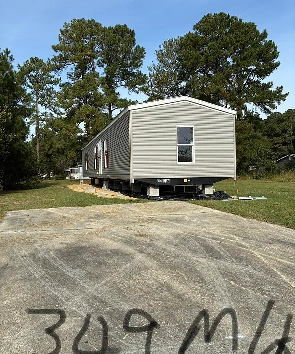 309 Martin Luther King Jr Cir #309