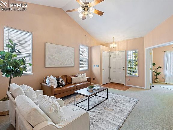 3rd image of 4014 Pioneer Creek Dr