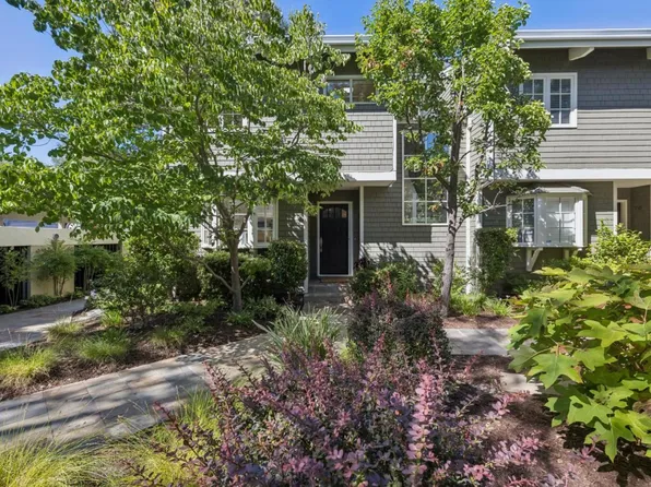 712 University Dr, Menlo Park, CA 94025