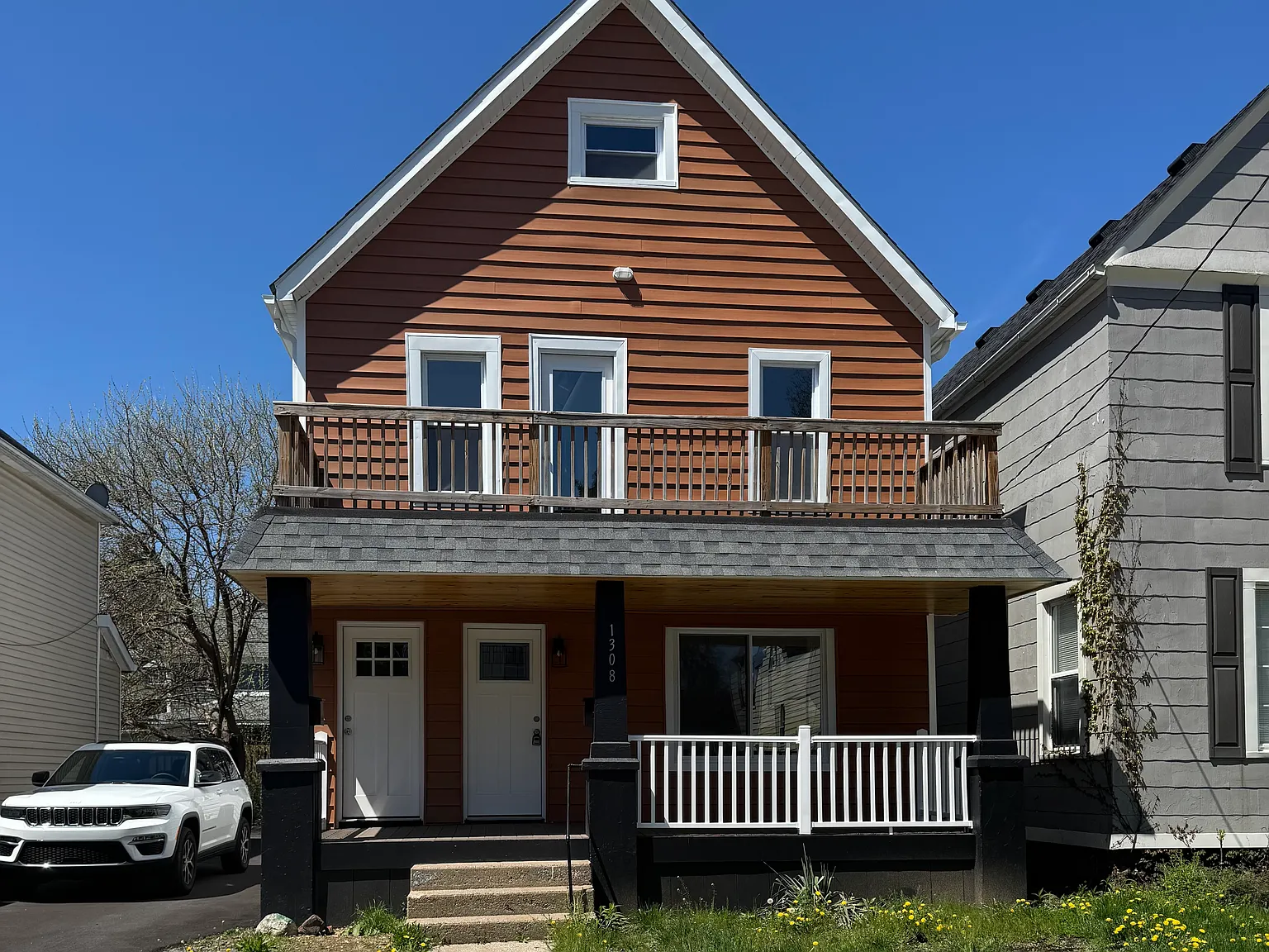 2 bed, $1,295 — Photo 1