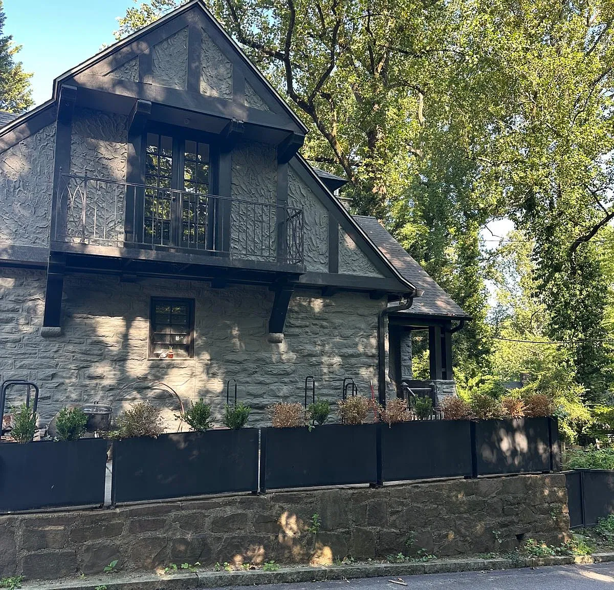 3 bed, $3,000 — Photo 4