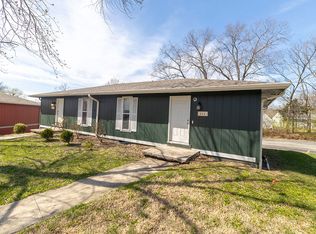211 Wheaton Ct, Columbia, MO 65203
