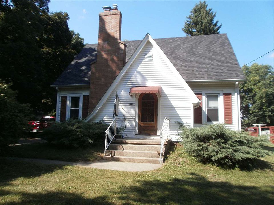 1st image of 2412 W Memorial Dr