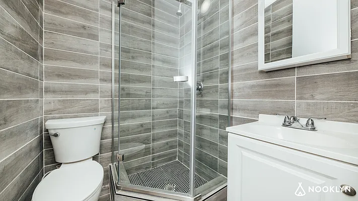 Rented by Nooklyn NYC LLC | media 7