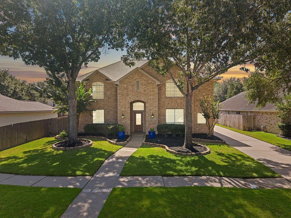 1st image of 10530 Echo Falls Ln