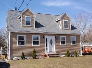 81 South St, Plymouth, MA 02360