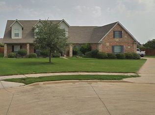 1200 Barbed Wire Way, Haslet, TX 76052