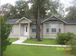 996 Kings Lake Blvd, Defuniak Springs, FL 32433