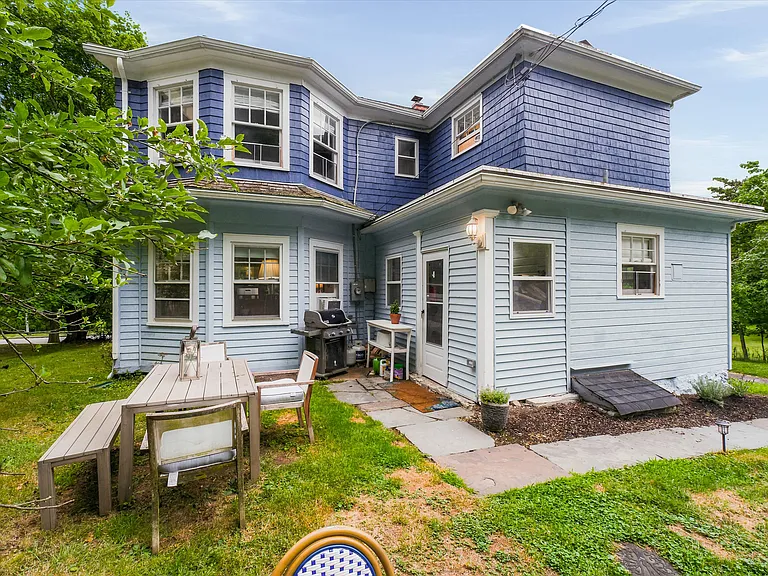 108 Hooker Ave — Photo 38