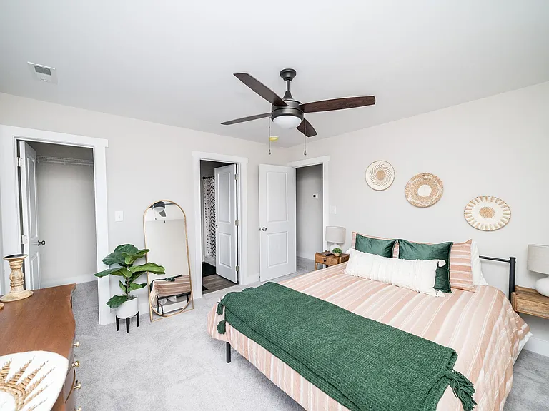 76 Sunburst Villa Dr — Photo 16