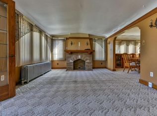 4135 N 21st St, Milwaukee, WI 53209
