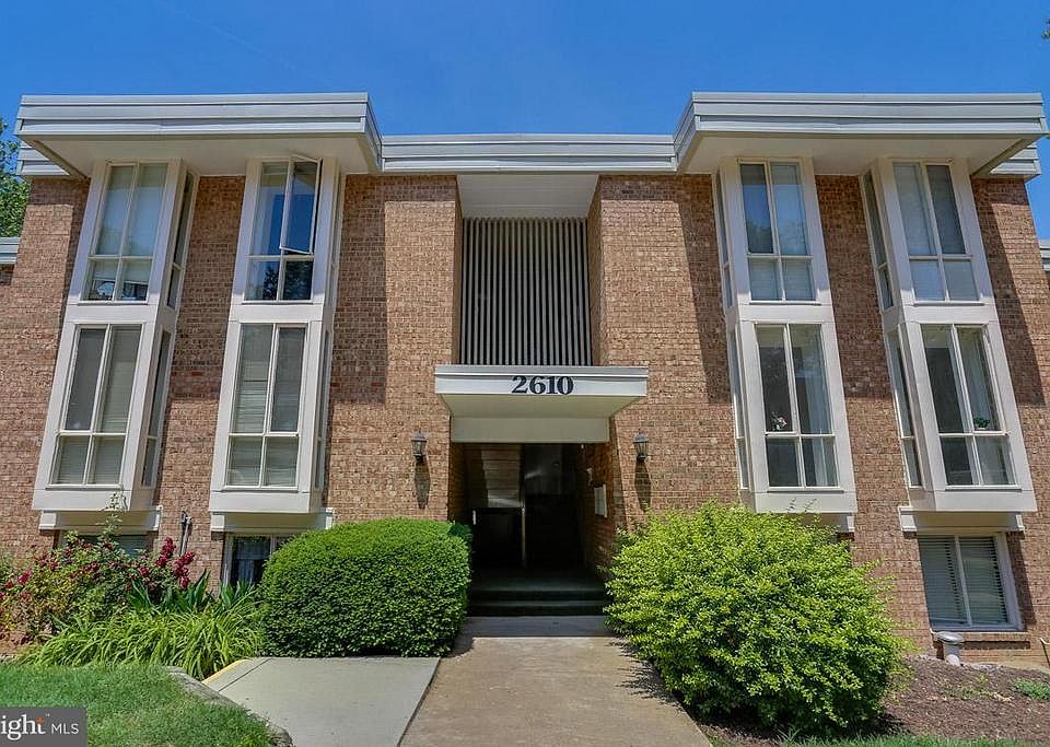 1st image of 2610 Indian Dr #36