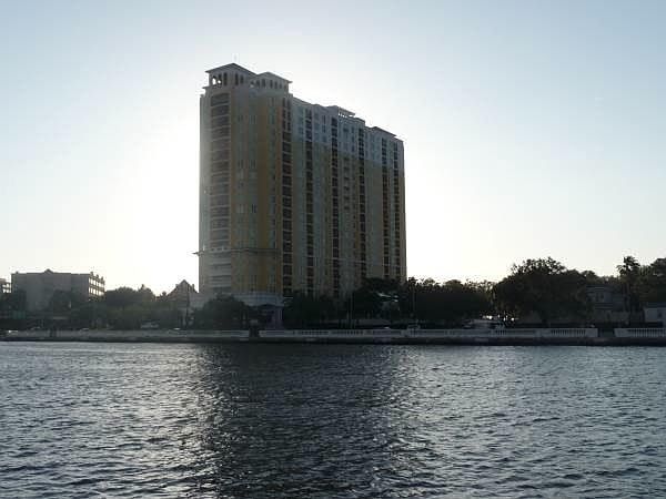 1st image of 345 Bayshore Blvd APT 413