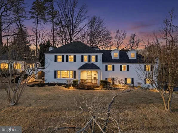 3701 Pine Brook Rd, Alexandria, VA 22310