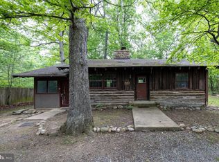 393 Riverview Dr, Luray, VA 22835
