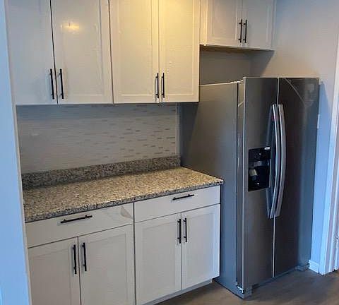 2nd image of 7200 Donnell Pl APT D2