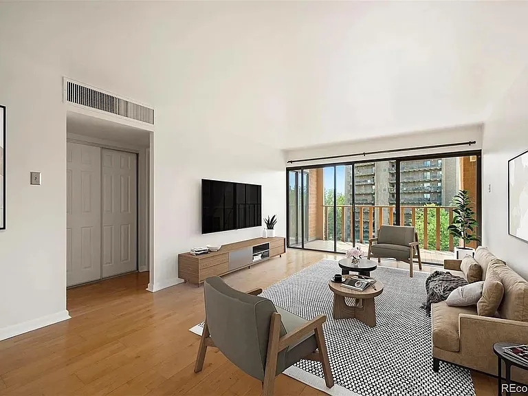 400 S Lafayette St #604 — Photo 4