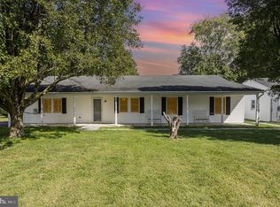 6820 Harewood Park Dr, Baltimore, MD 21220