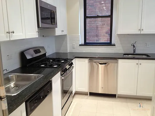 Rented by ONE Manhattan Real Estate | media 1