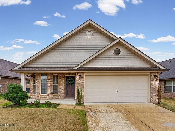 2nd image of 7952 Allenwood Ln