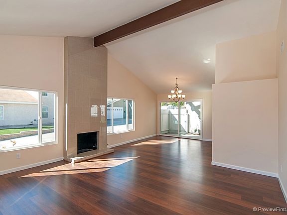 3rd image of 10472 El Comal Dr