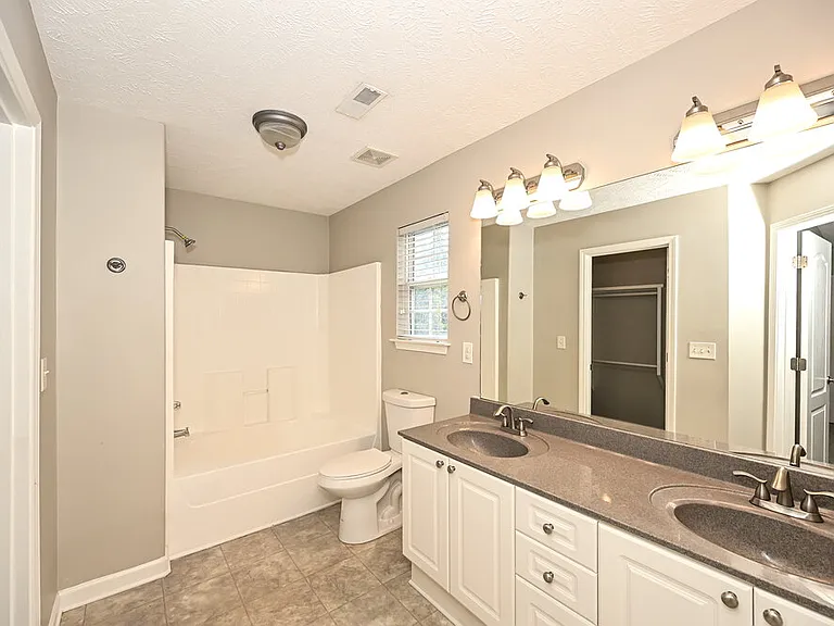 4412 Sandpiper Ln — Photo 13