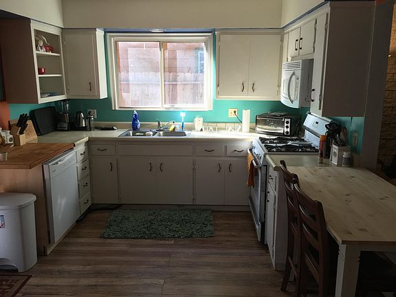 2nd image of 3712 Birch Ave #1