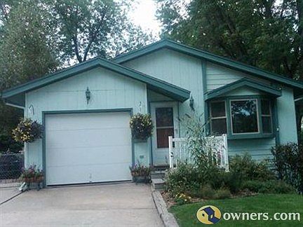 Charming 3Bedroom Walk-Out Ranch