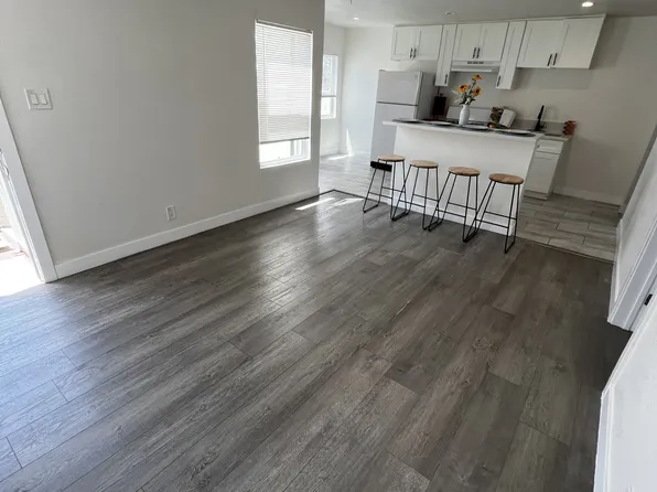 4518 3/4 S Normandie Ave #3/4, Los Angeles, CA 90037