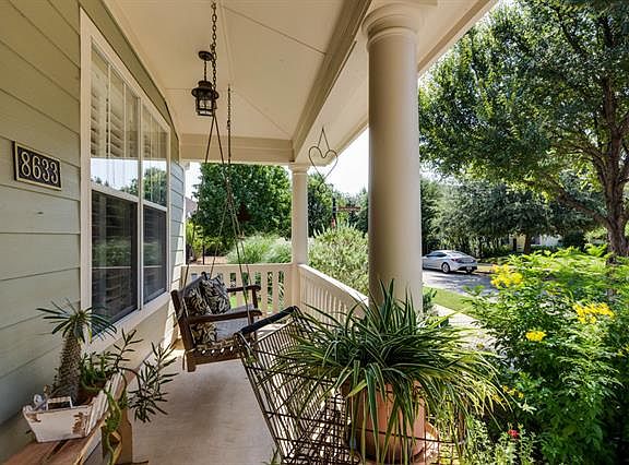 2nd image of 8633 Summer Tree Ln