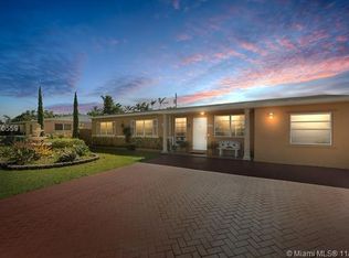 7830 SW 32nd St, Miami, FL 33155