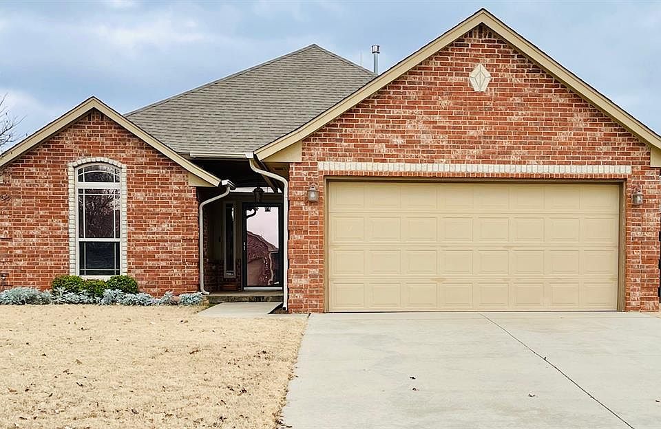1st image of 7504 Meadow Lake Dr