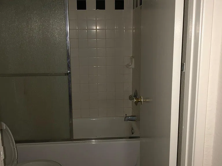 1210 North Cherokee Ave. — Photo 14