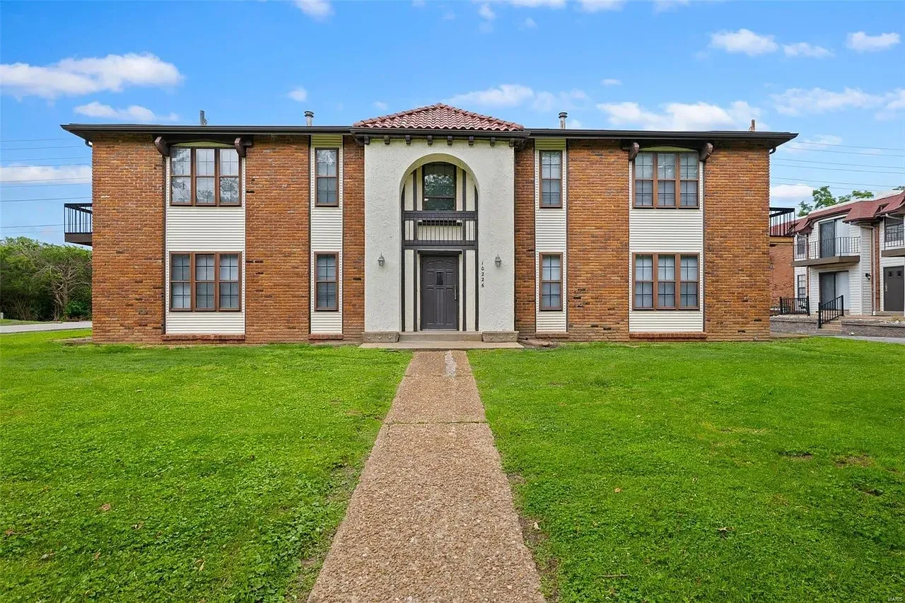 1 bed, 700 sqft, $925 — Photo 1